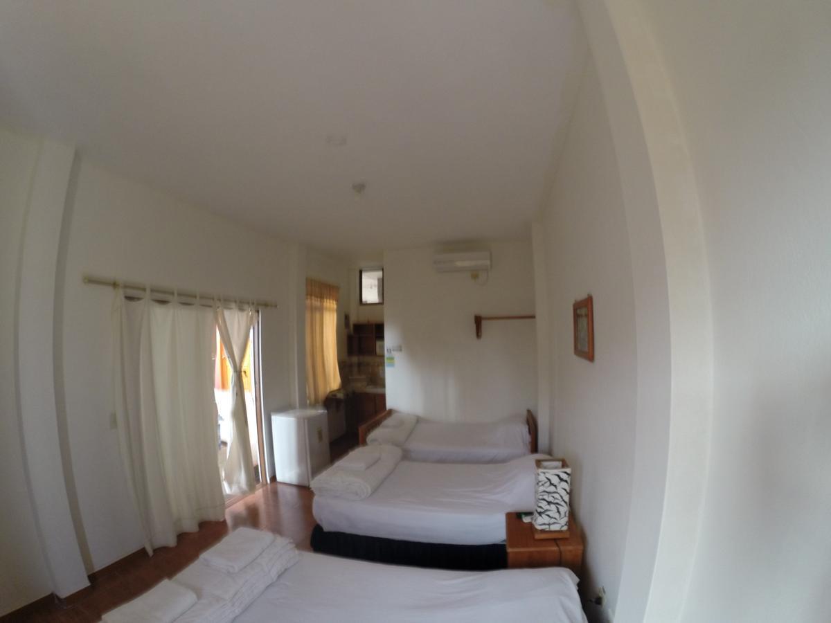Galapagos Best Hostel Puerto Ayora  Bagian luar foto