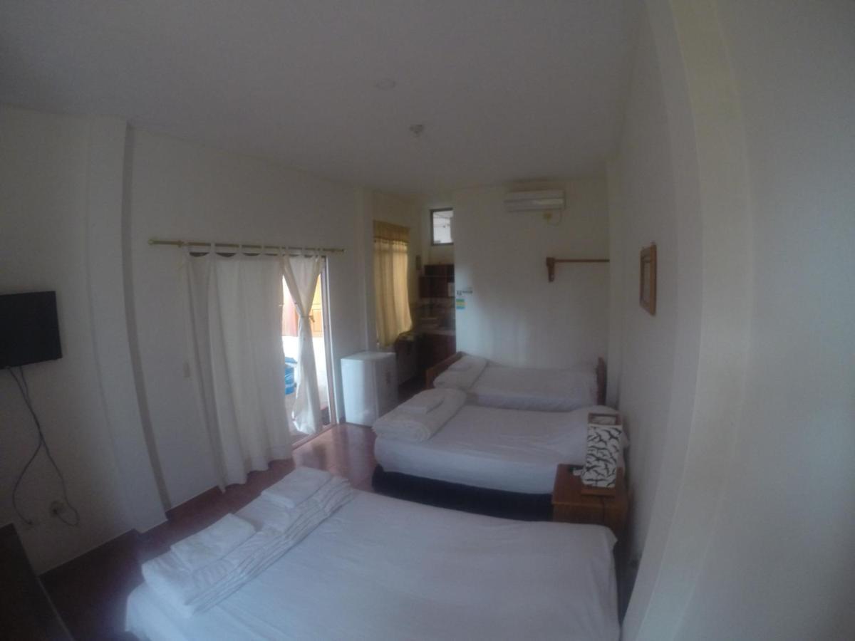 Galapagos Best Hostel Puerto Ayora  Bagian luar foto